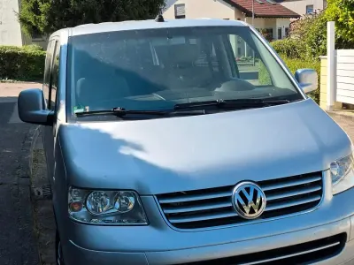 Gebraucht VW Multivan Highline 131 PS (96 kW) 2003 Silber Van / Kleinbus