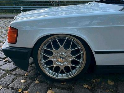 Second-hand Mercedes 190 72 CP (52 kW) 1987 Alb Berlinǎ