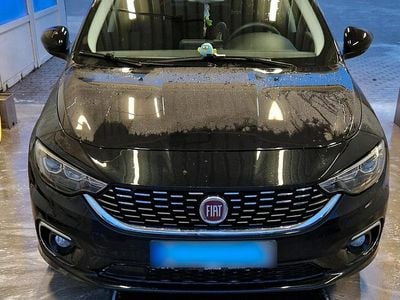 Gebraucht Fiat Tipo Lounge 119 PS (87 kW) 2017 Schwarz Kombi