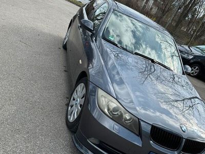 gebraucht BMW 325 E90 i