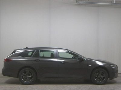 Second-hand Opel Insignia Business 174 CP (127 kW) 2021 Maro Break