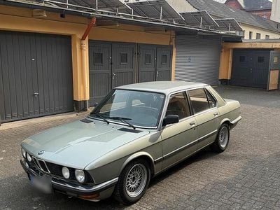 Second-hand BMW 528 184 CP (135 kW) 1983 Verde Berlinǎ