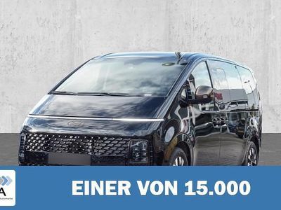 Neu Hyundai Staria Signature 224 PS (164 kW) 2026 Metallic Van / Kleinbus