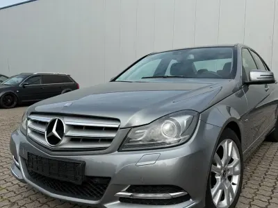 Gebraucht Mercedes C350 306 PS (225 kW) 2011 Silber Limousine