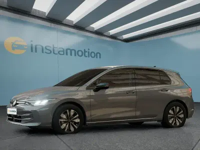 Gebraucht VW Golf VIII 150 PS (110 kW) 2025 Grau Kleinwagen