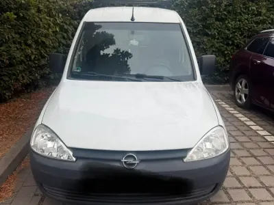 Gebraucht Opel Combo 75 PS (55 kW) 2002 Weiß Van / Kleinbus