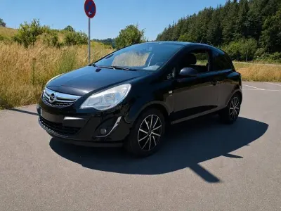 Gebraucht Opel Corsa 87 PS (63 kW) 2012 Schwarz Kleinwagen