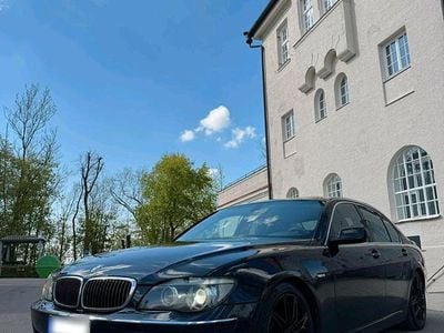 Usata BMW 740 306 CV (225 kW) 2006 Blu Berlina