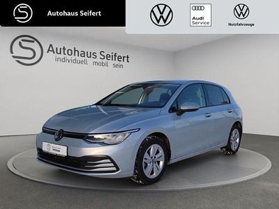Gebraucht VW Golf VIII Life 150 PS (110 kW) 2023 Silber Limousine