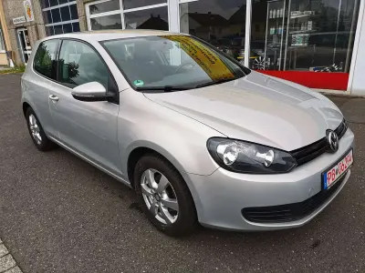 Gebraucht VW Golf IV Trendline 75 PS (55 kW) 2004 Reflexsilber metallic Kleinwagen