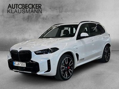 Grau Gebraucht 2024 BMW X5 M Sport SUV | 92.990 € (Etwas zu teuer)