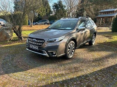 Neu Subaru Outback Platinum 169 PS (124 kW) 2026 Braun (brilliant bronze)