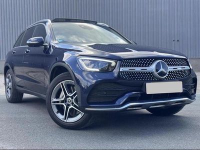 Blau Gebraucht 2021 Mercedes GLC300 AMG line SUV | 34.000 € (Fairer Preis)