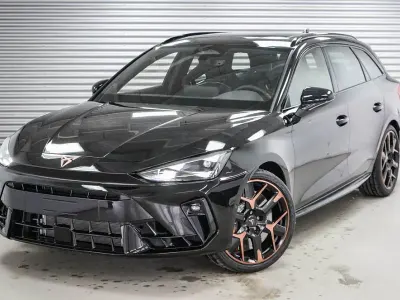 Neu Cupra Leon VZ 333 PS (244 kW) 2026 Nachtschwarz metallic (0e) Kombi