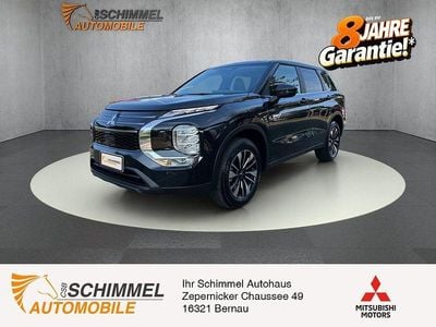Nouă Mitsubishi Outlander P-HEV Plus 306 CP (225 kW) 2025 Negru SUV