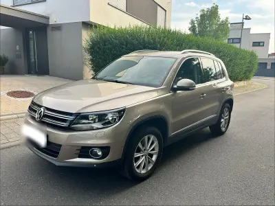 Gebraucht VW Tiguan 140 PS (102 kW) 2013 Beige SUV