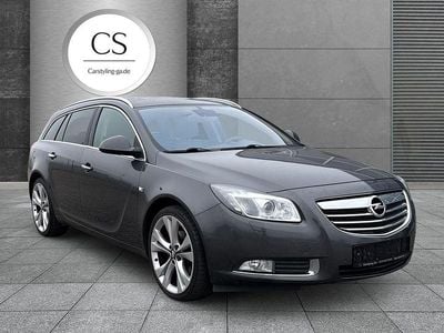 Grau Gebraucht 2010 Opel Insignia Kombi | 3.499 € (Guter Preis)