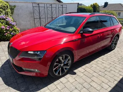 Gebraucht Skoda Superb SportLine 280 PS (205 kW) 2018 Rot Kombi
