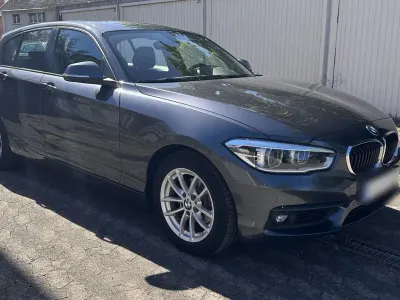 Gebraucht BMW 116 109 PS (80 kW) 2018 Grau Kleinwagen