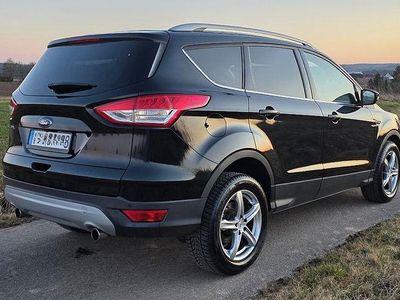 Gebraucht Ford Kuga SYNC Edition 140 PS (102 kW) 2014 Schwarz SUV