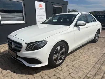Gebraucht Mercedes E200 184 PS (135 kW) 2018 Weiß Limousine