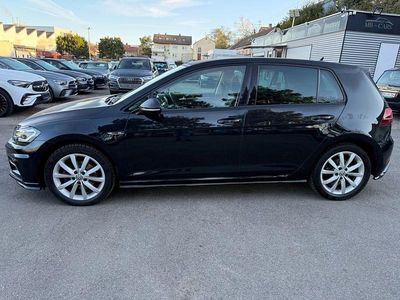 Gebraucht VW Golf VII Highline 150 PS (110 kW) 2018 Schwarz Limousine