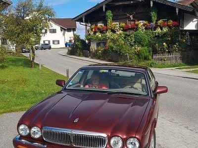 Gebraucht Jaguar XJ 284 PS (208 kW) 1998 Rot Limousine