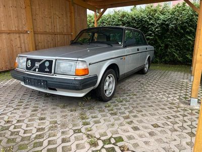 Gebraucht Volvo 240 109 PS (80 kW) 1988 Silber Limousine