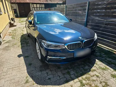 Gebraucht BMW 530 265 PS (194 kW) 2018 Blau Kombi