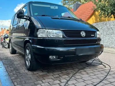 Gebraucht VW T4 151 PS (111 kW) 1999 Schwarz Van