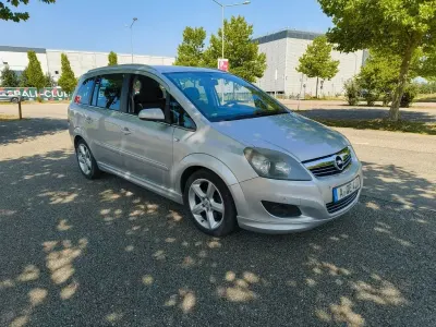 Gebraucht Opel Zafira 125 PS (91 kW) 2008 Silber Van / Kleinbus