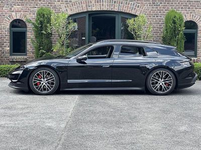 Porsche Taycan 4S