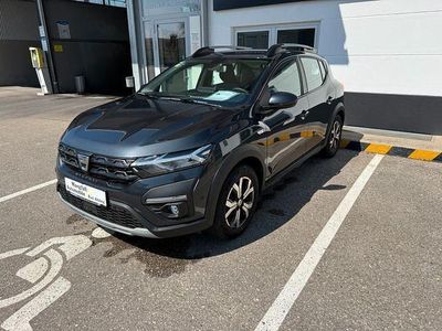 Gebraucht Dacia Sandero Comfort 91 PS (66 kW) 2023 Grau Limousine
