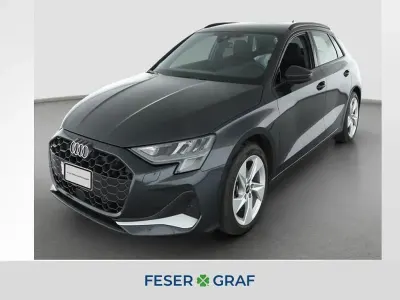 Gebraucht Audi A3 Advanced Plus 116 PS (85 kW) 2025 Manhattangrau metallic Limousine