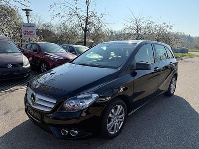 Usata Mercedes B220 170 CV (125 kW) 2014 Nero Monovolume