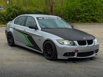 Gebraucht BMW 325 218 PS (160 kW) 2005 Silber Limousine