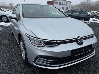 Gebraucht VW Golf VIII Life 150 PS (110 kW) 2023 Silber Limousine