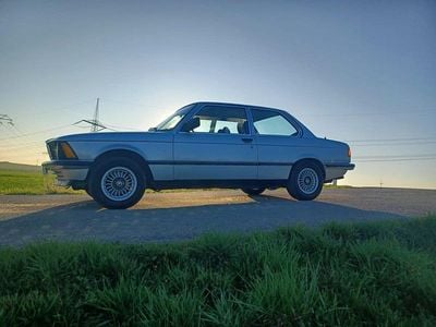 Gebraucht BMW 318 1982 Silber Coupé