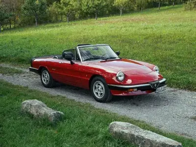 Gebraucht Alfa Romeo Spider 126 PS (92 kW) 1986 Cabrio