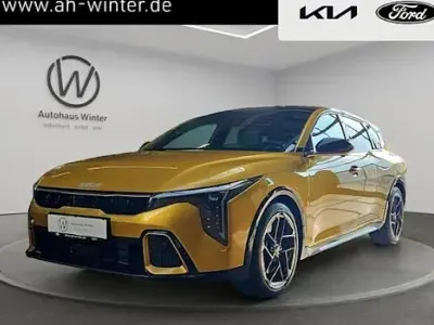 Nuova Kia K4 GT-Line 180 CV (132 kW) 2026 Giallo Station wagon