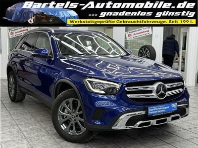 Gebraucht Mercedes GLC300 AMG line 194 PS (142 kW) 2020 Blau SUV