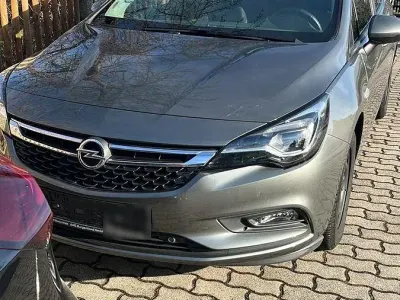 Gebraucht Opel Astra 150 PS (110 kW) 2019 Grau Kombi