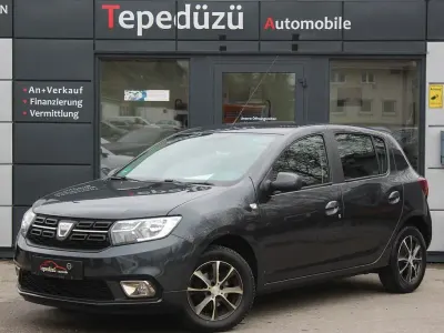 Gebraucht Dacia Sandero Comfort 90 PS (66 kW) 2019 Grau Limousine