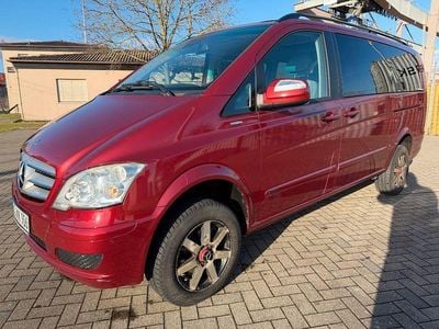 Gebraucht Mercedes Viano Edition 163 PS (119 kW) 2011 Rot Van / Kleinbus