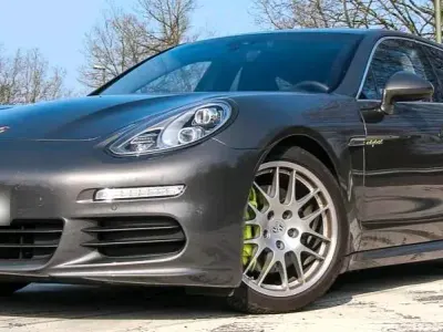 Usata Porsche Panamera S E-Hybrid 440 CV (323 kW) 2015 Grigio Berlina