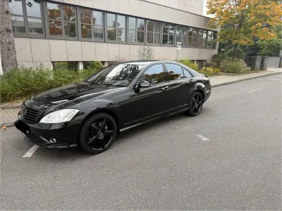 Gebraucht Mercedes S500 388 PS (285 kW) 2007 Schwarz Limousine