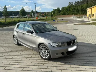 Gebraucht BMW 116 M Sport 122 PS (89 kW) 2009 Grau Kleinwagen