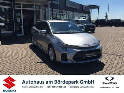 Silver metallic Neu 2025 Suzuki Swace Comfort+ Kombi | 30.890 €