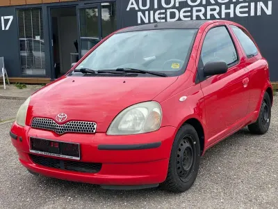 Gebraucht Toyota Yaris Sol 68 PS (50 kW) 2000 Rot Limousine