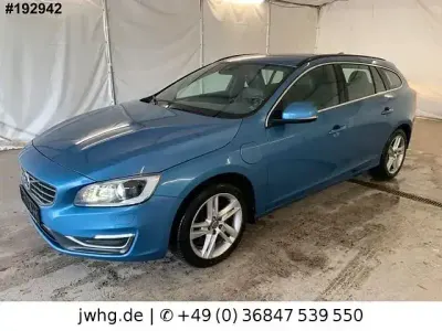 Używany Volvo V60 288 KM (211 kW) 2015 Niebieski Kombi